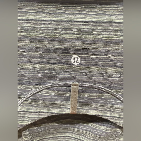 Lululemon Define Jacket size 6 - Picture 5 of 9